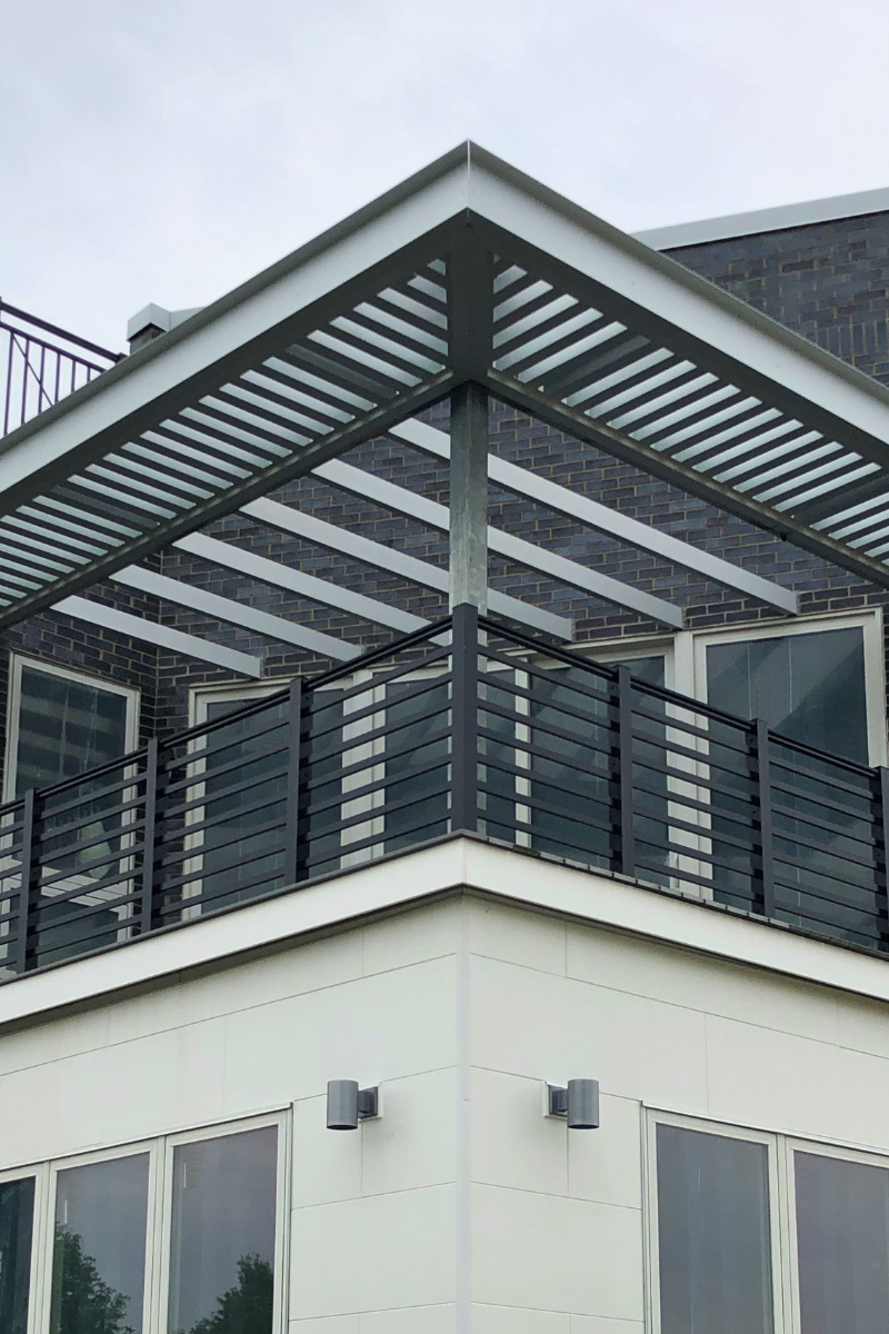 9H Horizontal Railing
