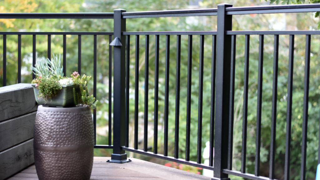 Aluminum Deck Railing