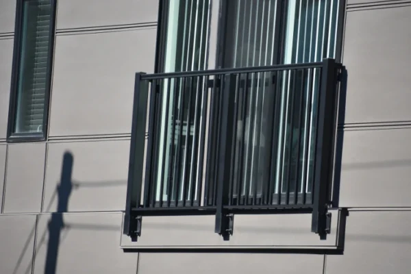 Series9P-Aluminum-Railing-7